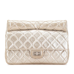 Chanel Reissue 2.55 Metallic Calfskin Reissue Roll Clutch (SHG-Pl5H69)