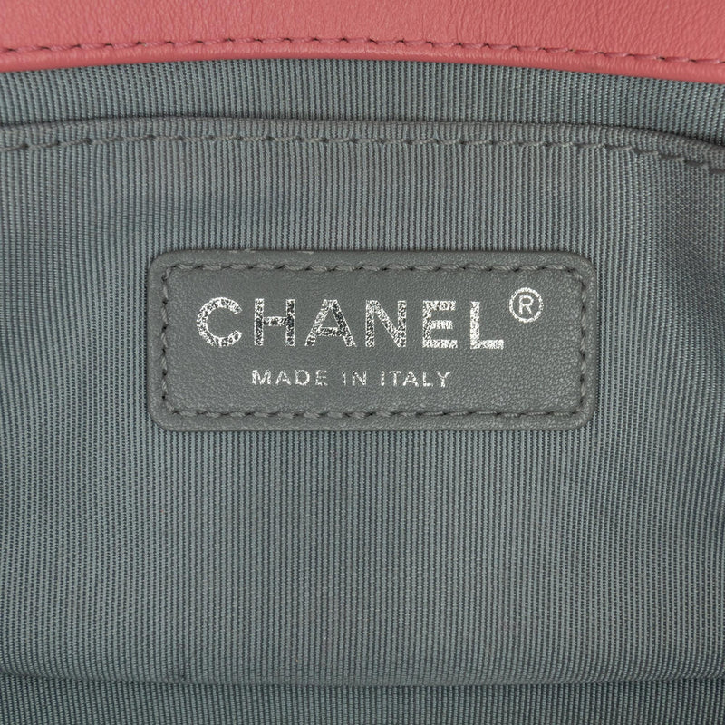 Chanel Small Chevron Lambskin Boy Flap (SHG-WxIoH4)