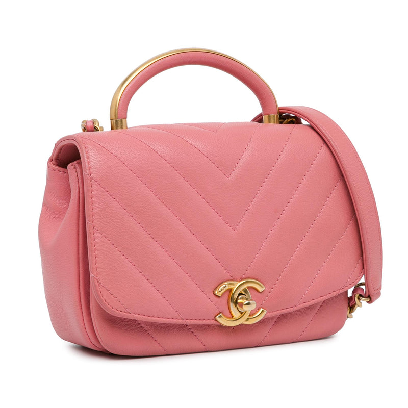 Chanel Small Chevron Lambskin Reversed Round Flap (SHG-tiKa51)