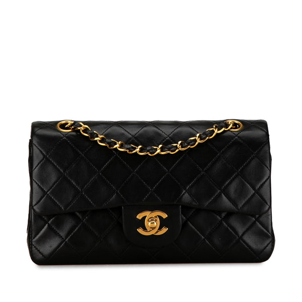 Chanel Small Classic Lambskin Double Flap (SHG-0Uyy0k)