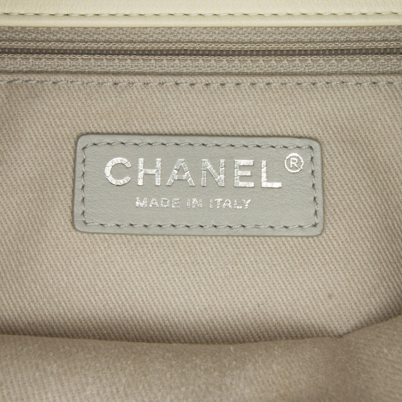 Chanel Small Classic Tweed Flap Bag (SHG-j8wOZn)