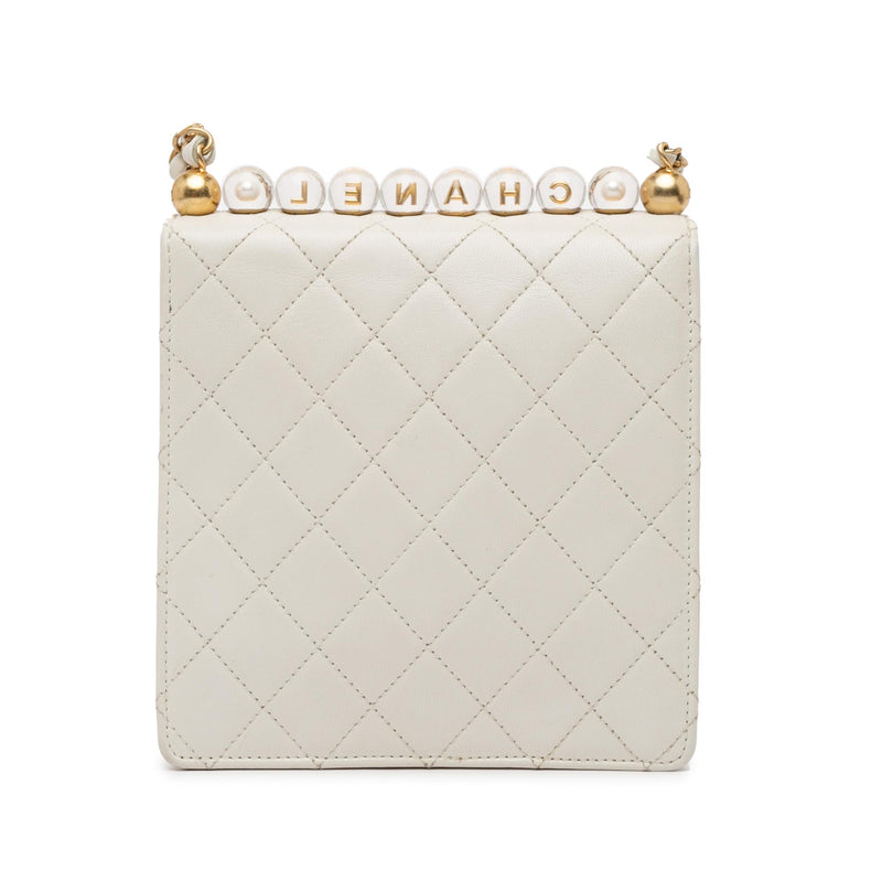 Chanel Small Lambskin Chic Pearls Flap (SHG-NEndrv)