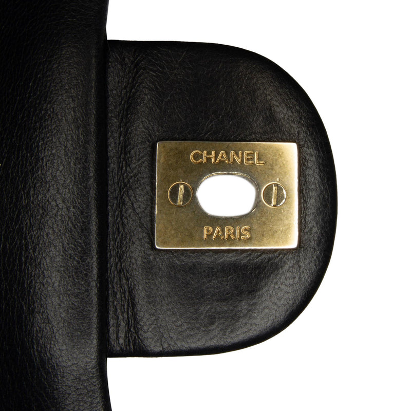 Chanel Small Lambskin Single Flap (SHG-HELS4Y)