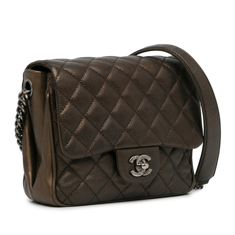 Chanel Small Metallic Goatskin Rock in Rome Flap (SHG-U8bYRV)