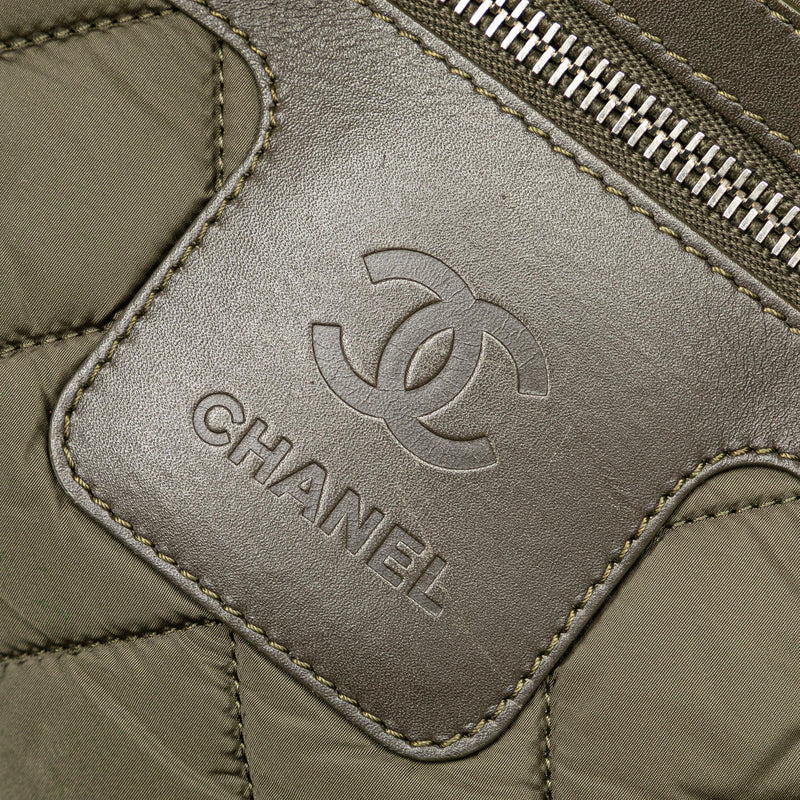 Chanel Small Nylon Coco Cocoon Tote (SHG-wOGaPm)