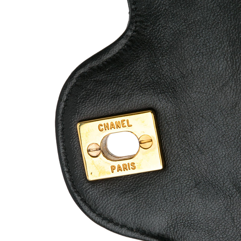 Chanel Small Quilted Double Flap Bag (SHG-L6Ce7A)