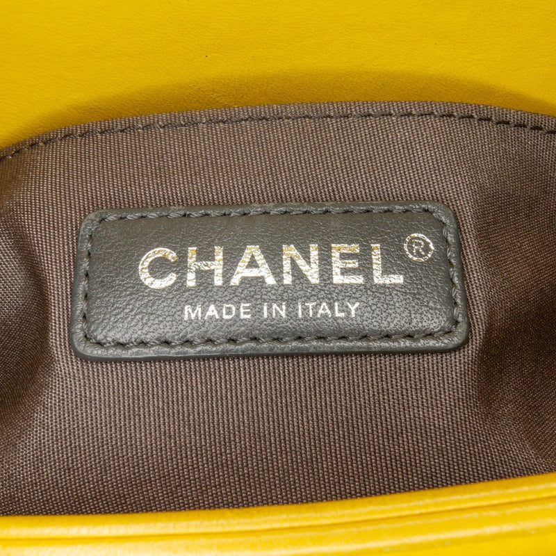 Chanel Small Tweed and Lambskin Chevron Boy Flap (SHG-6vNjyY)