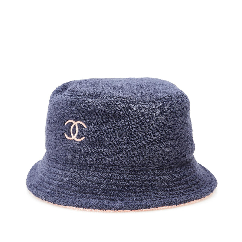 Chanel terry 2025 bucket hat