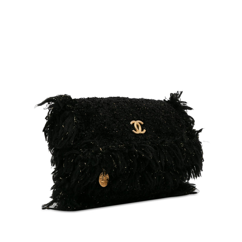 Chanel Tweed Fringe Paris Cosmopolite Clutch (SHG-ZGXyrX)