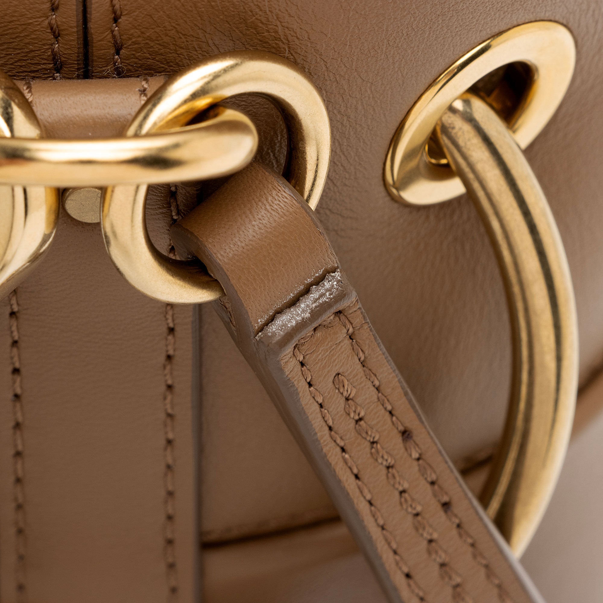 Chloé roy small leather bucket bag online