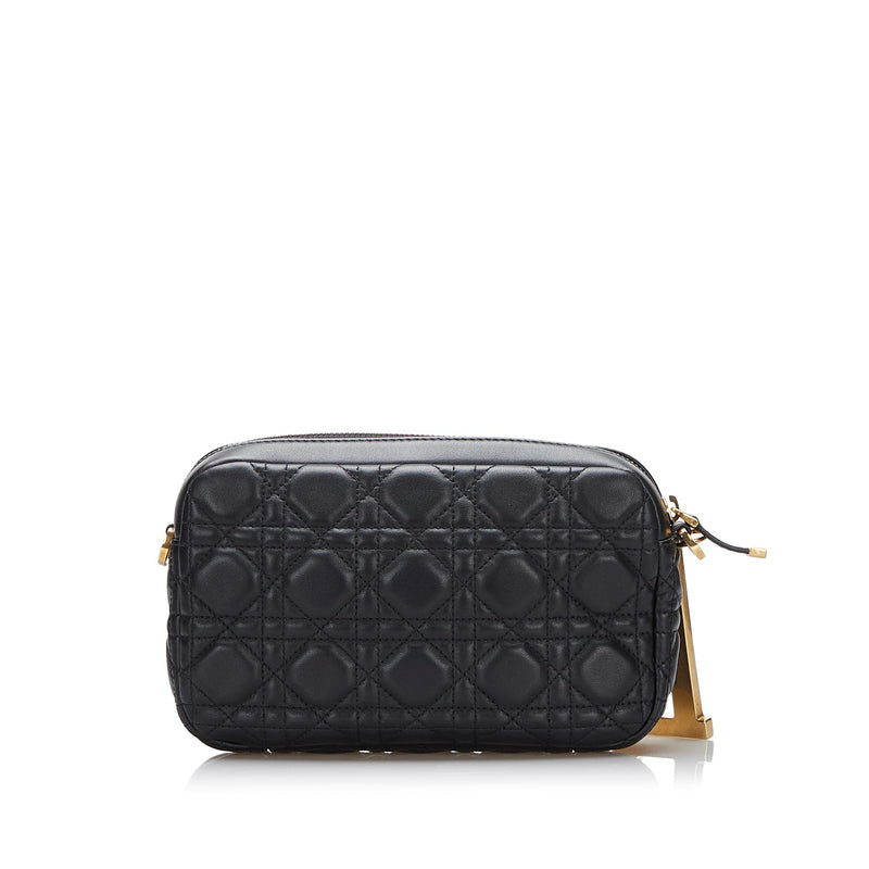 Dior Cannage Leather Clutch Bag (SHG-30477) – LuxeDH