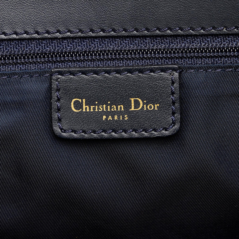 Dior Vertical Saddle Chain Crossbody Bag (SHG-Wjd3JB) – LuxeDH