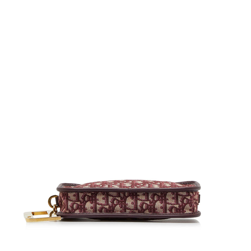 Diorquake hotsell clutch price