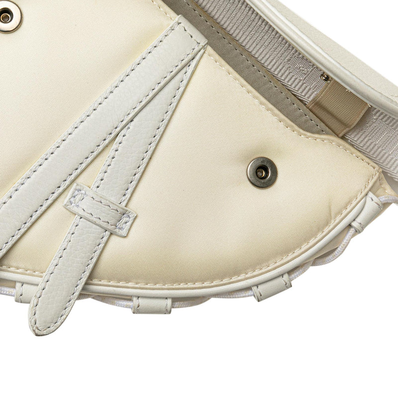 Dior Sacai Technical Fabric and Leather Saddle Bag (SHG-gRmFDy)