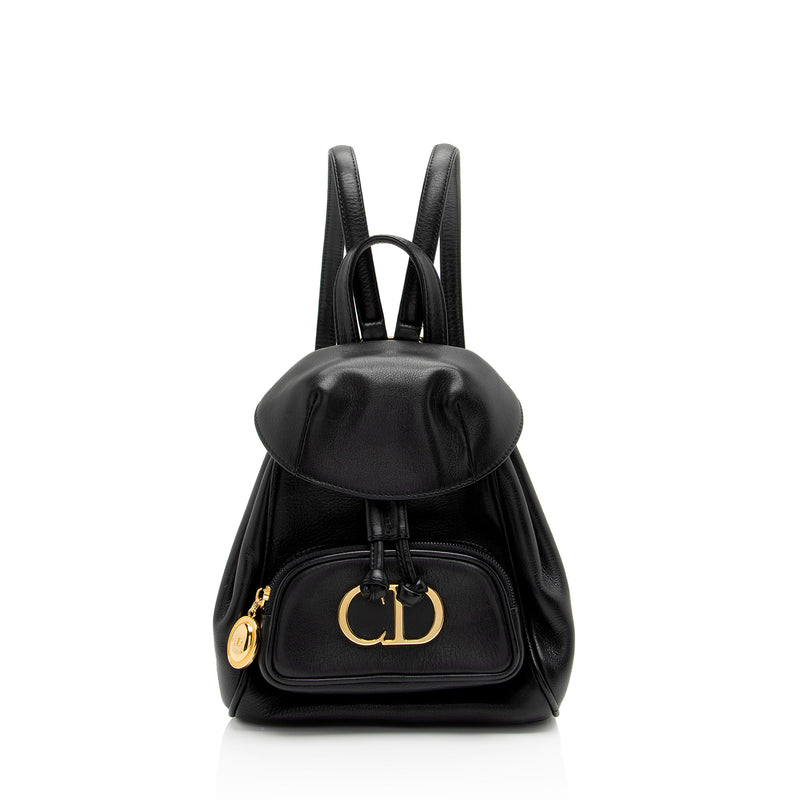 Dior Vintage Leather CD Flap Backpack (SHF-1nqomR) – LuxeDH
