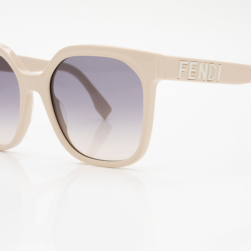 Fendi Square Sunglasses (SHF-7OEO3A)