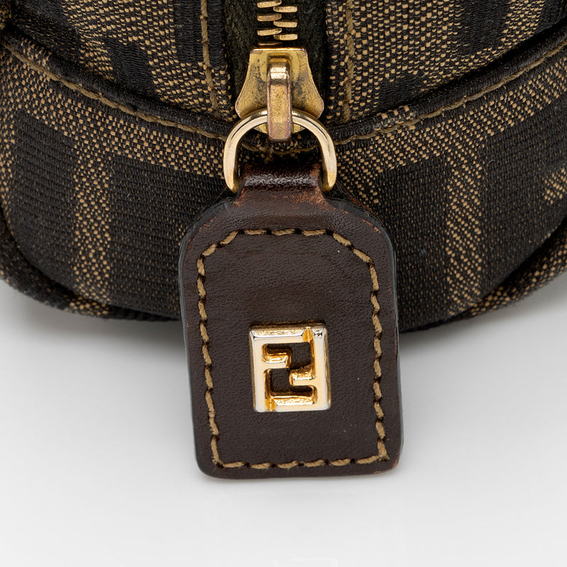 Fendi Vintage Zucca Small Cosmetic Bag (SHF-0emZkm) – LuxeDH