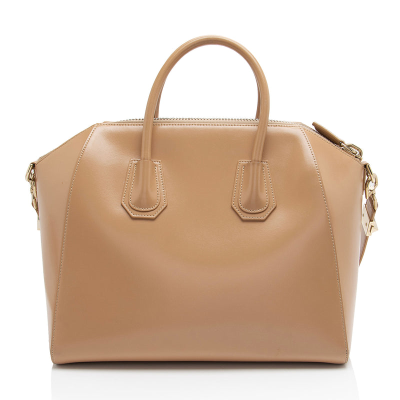 Givenchy Calfskin Antigona Medium Satchel (SHF-WStWkW)