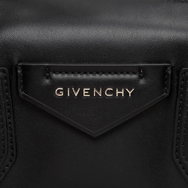 Givenchy Calfskin Soft Antigona Small Satchel (SHF-eM4ufa)