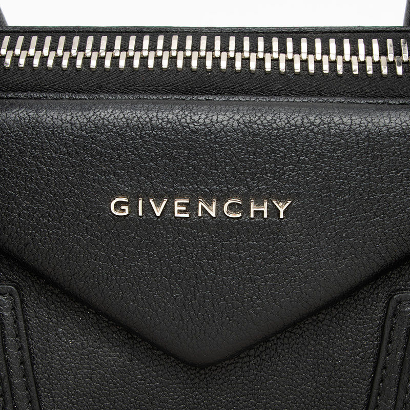 Givenchy Sugar Goatskin Antigona Medium Satchel (SHF-rtyI1v)