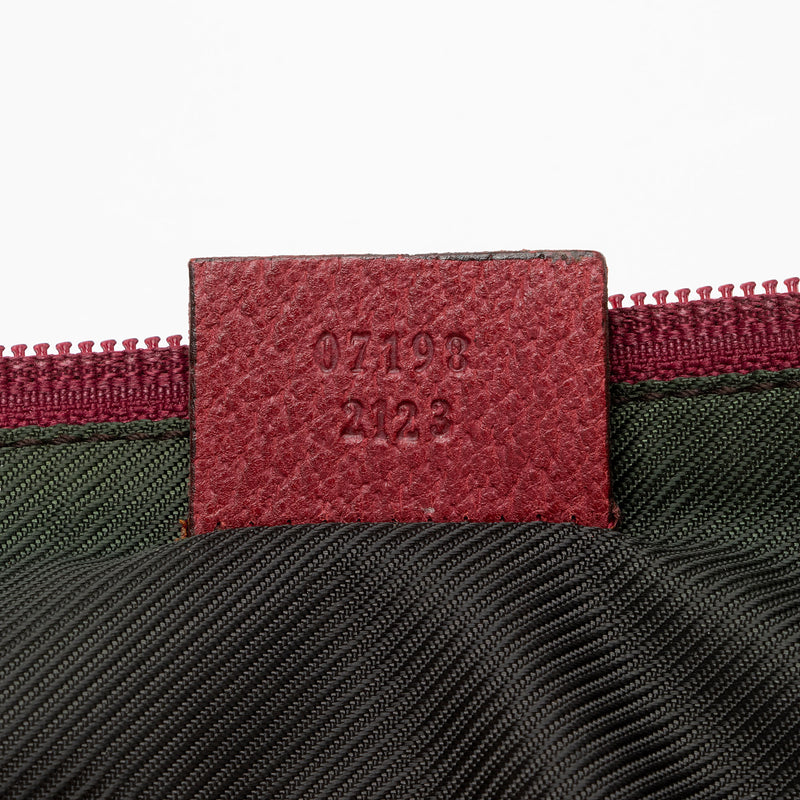 Gucci GG Canvas Classic Pochette (SHF-aGAUWG)