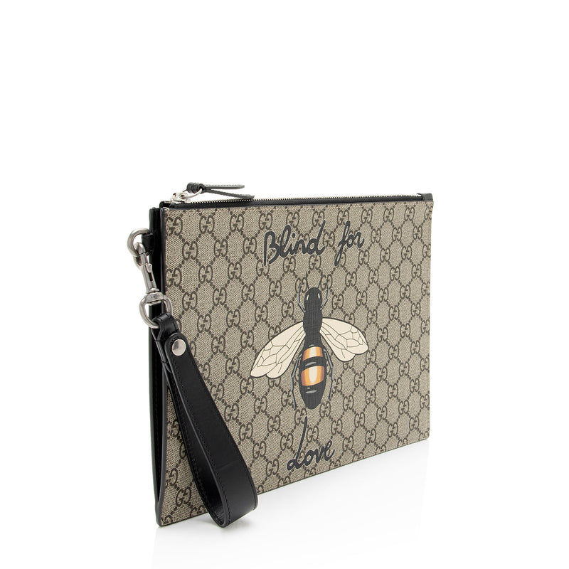 Gucci GG Supreme Blind For Love Wristlet (SHF-JHI1Pm)