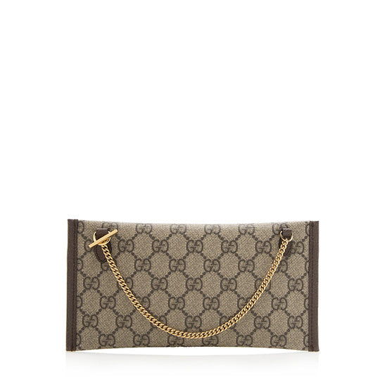 Gucci pochette with on sale chain