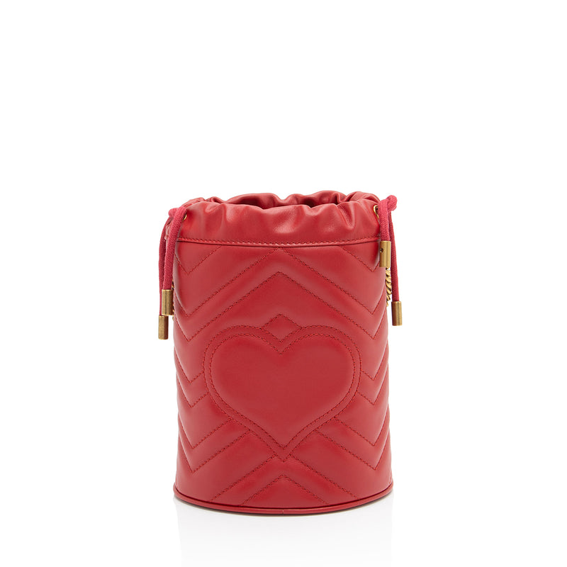 Gucci Matelasse Leather GG Marmont Mini Bucket Bag (SHF-dZVRWx)