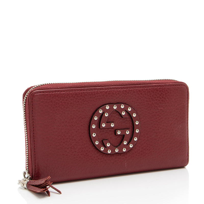 Gucci Studded Leather Soho Zip Around Wallet (SHF-FBG49z)