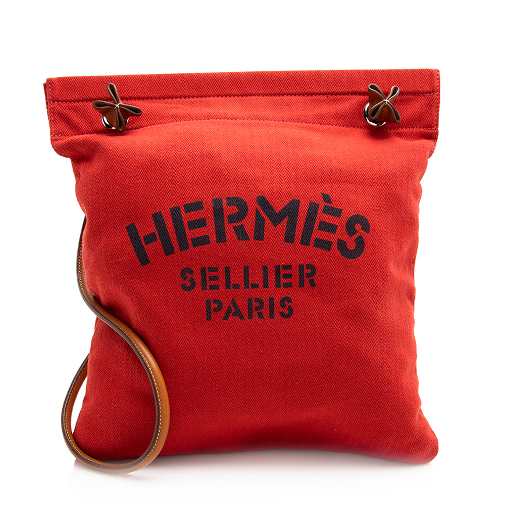 HERMES Maline bag (H079946CK37)  Bags, Grooming bag, Backpack straps