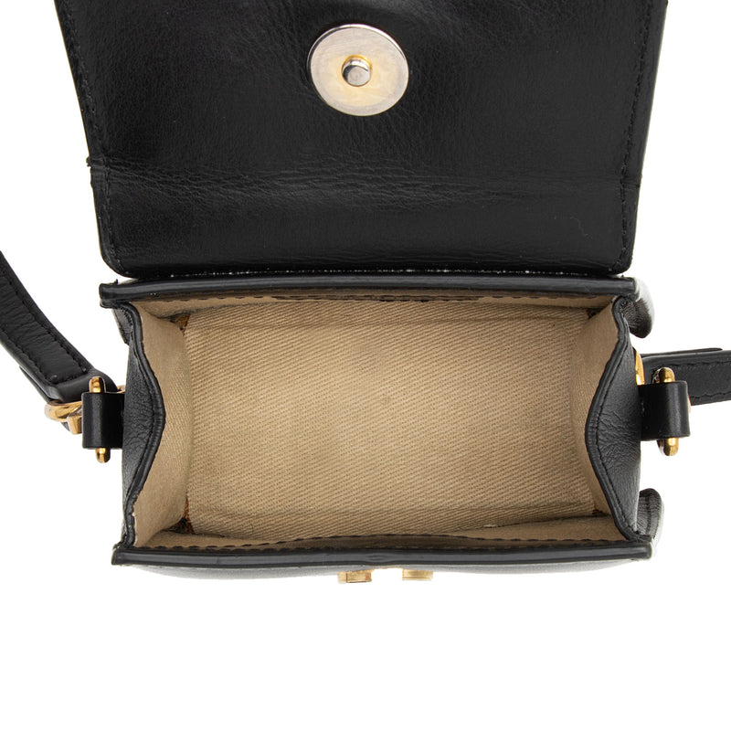 Jacquemus Smooth Leather Le Chiquito Mini Bag (SHF-q5jT2i)