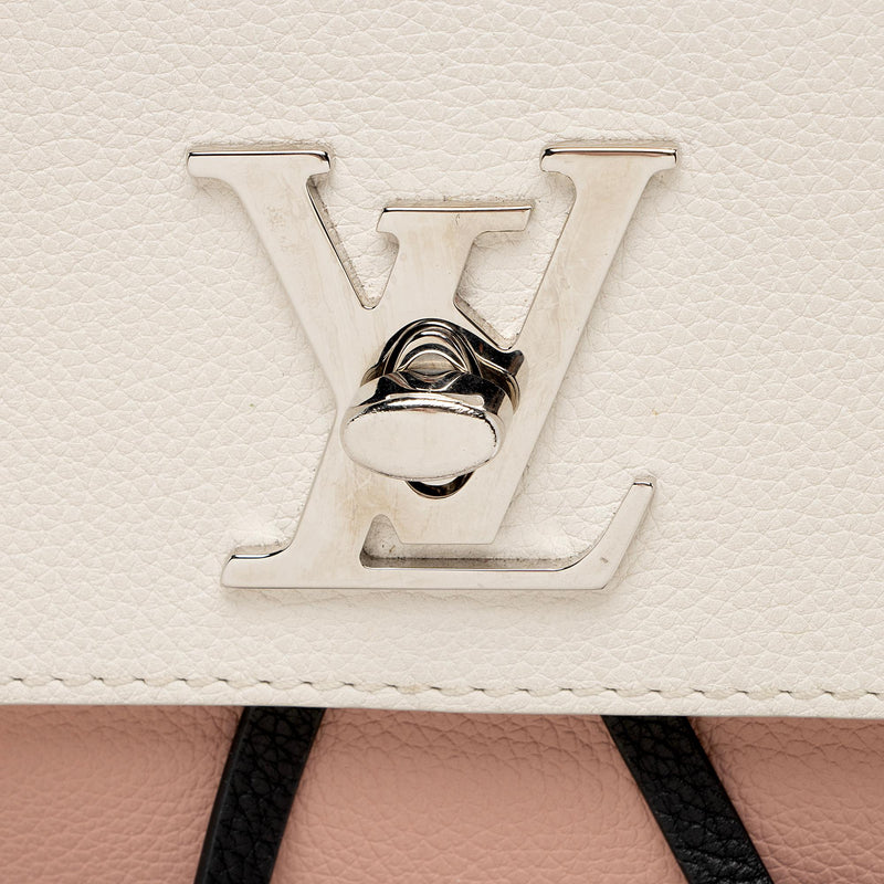 We love the #LouisVuitton 'Lockme' backpack 🔒❤️ do you