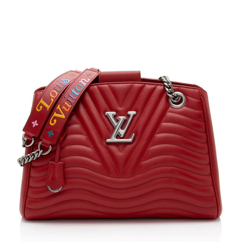 Louis Vuitton Calfskin New Wave Chain Tote (SHF-FEtc9L)