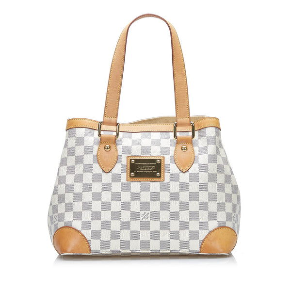 Louis Vuitton Leather Clochette (SHF-23068)