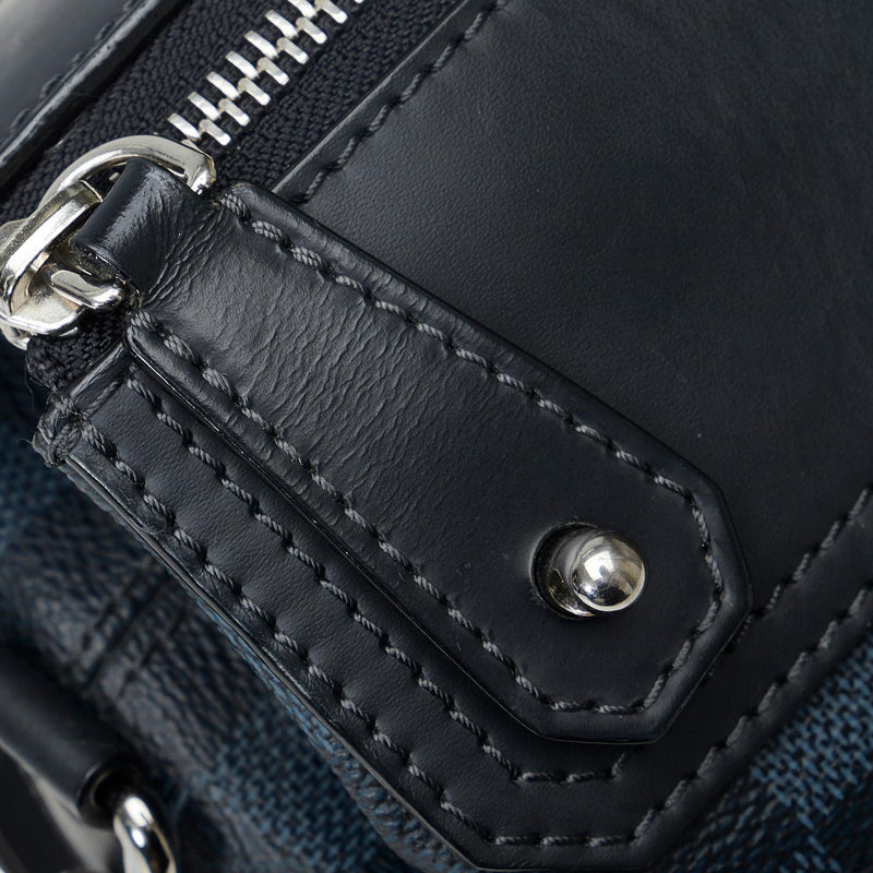 Louis Vuitton Damier Cobalt Greenwich Messenger (SHG-dbK5Mq) – LuxeDH