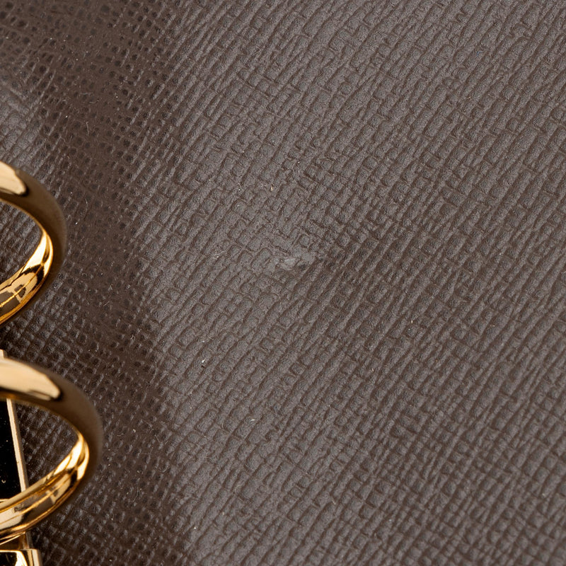 Paper or Digital… Louis Vuitton Large Ring Agenda! I love it! @louisvu