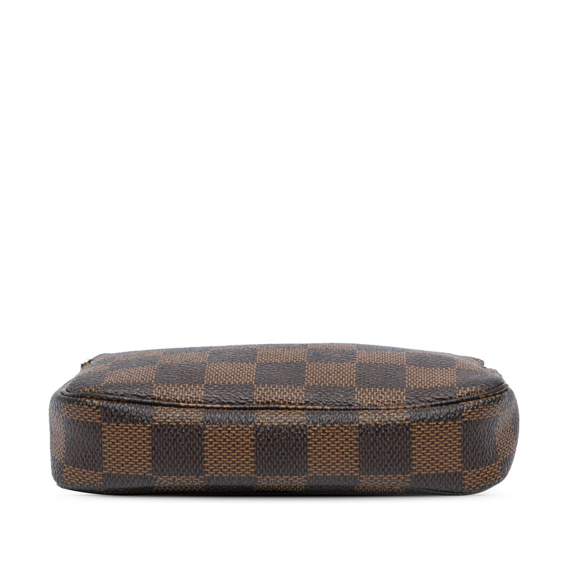 Louis Vuitton Damier Ebene Mini Pochette Accessoires (SHG-FdJTUo)