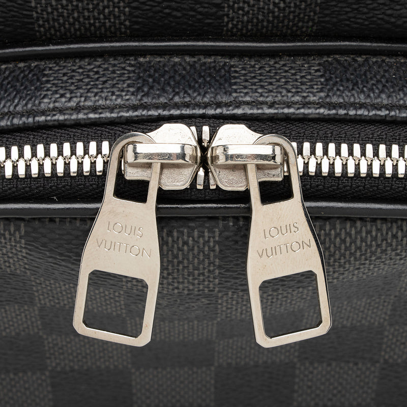 Louis Vuitton Damier Graphite Michael Backpack (SHF-Jocvoq)