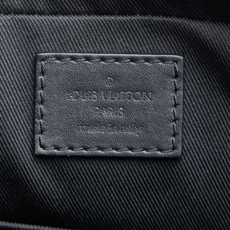 Louis Vuitton Monogram Favorite MM (SHG-XP6mfi) – LuxeDH
