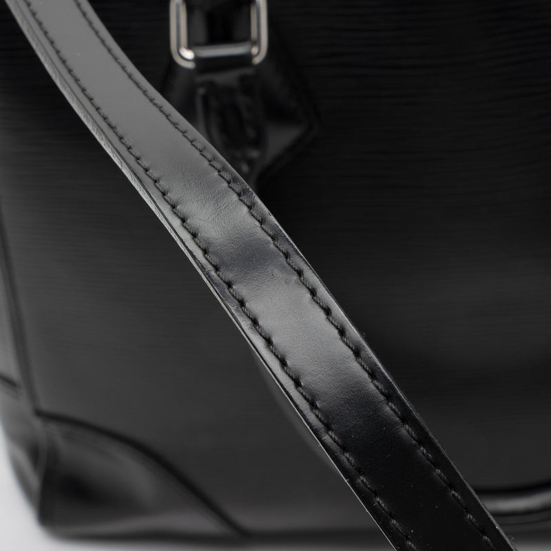 Louis Vuitton Epi Leather Phenix MM Satchel (SHF-dTC81d) – LuxeDH