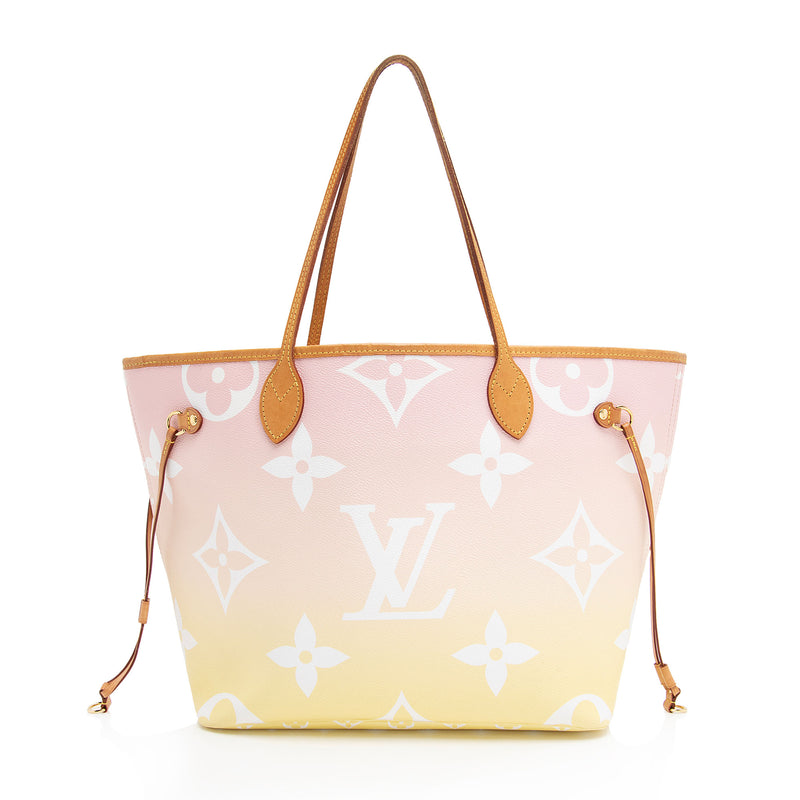 Louis Vuitton Neverfull MM Light Pink 2021 Pool Collection 