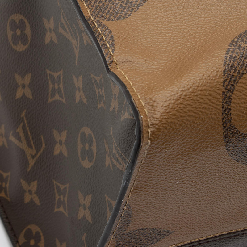 Louis Vuitton ONTHEGO GM Tote Bag M57889 Giant Monogram Okinawa L