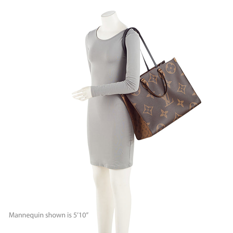 Louis Vuitton Giant Monogram Canvas Onthego GM Tote (SHF-4ApHXW)