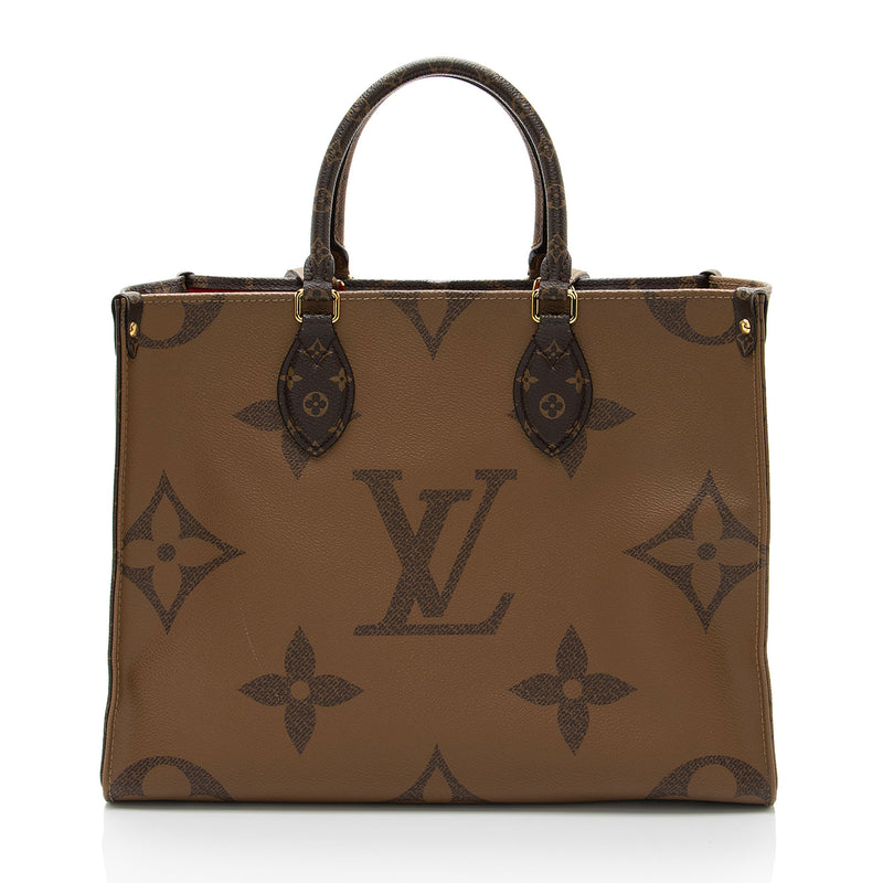 Louis Vuitton Giant Monogram Canvas Onthego MM Tote (SHF-gi6XTz)