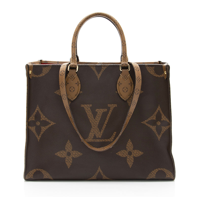 Louis Vuitton Giant Monogram Canvas Onthego MM Tote (SHF-gi6XTz)