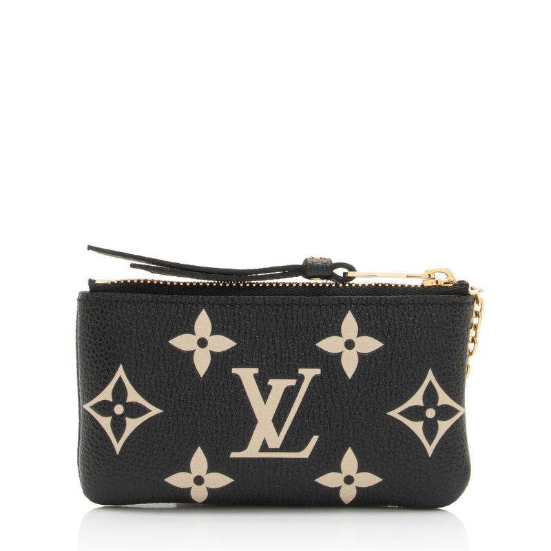 Louis Vuitton Giant Monogram Empreinte Key Pouch (SHF-BvtnbD)