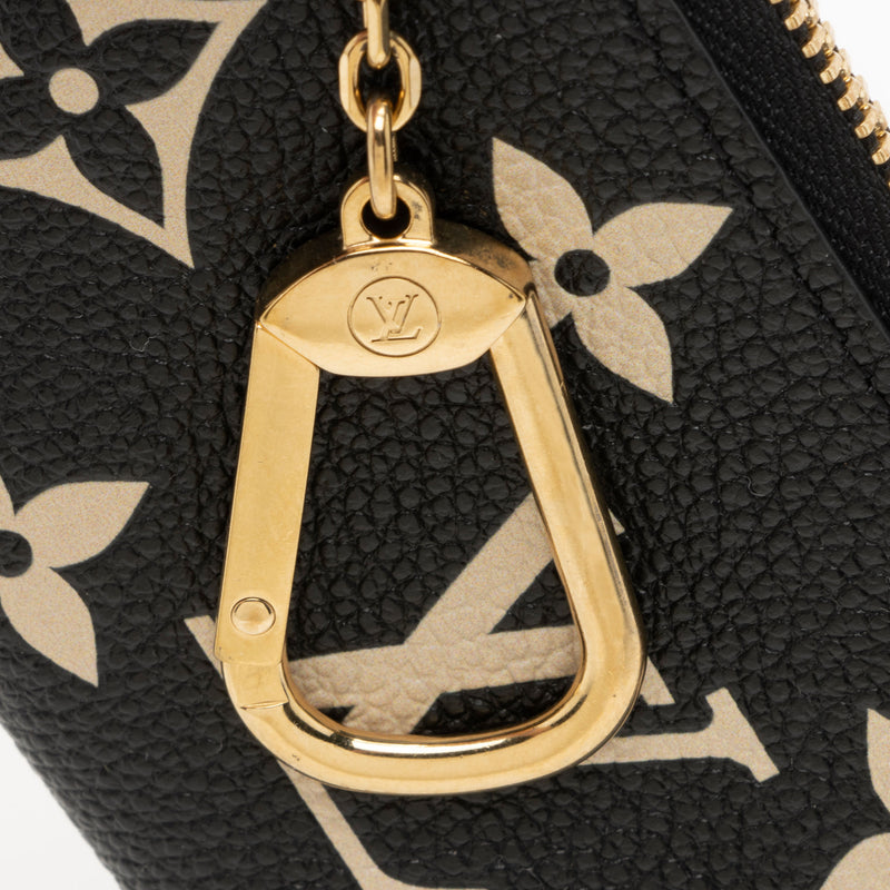 Louis Vuitton Giant Monogram Empreinte Key Pouch (SHF-BvtnbD)