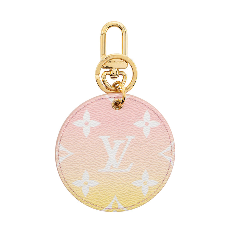 Louis Vuitton Limited Edition Giant Monogram Canvas By The Pool Bag Charm (SHF-dP4tNz)