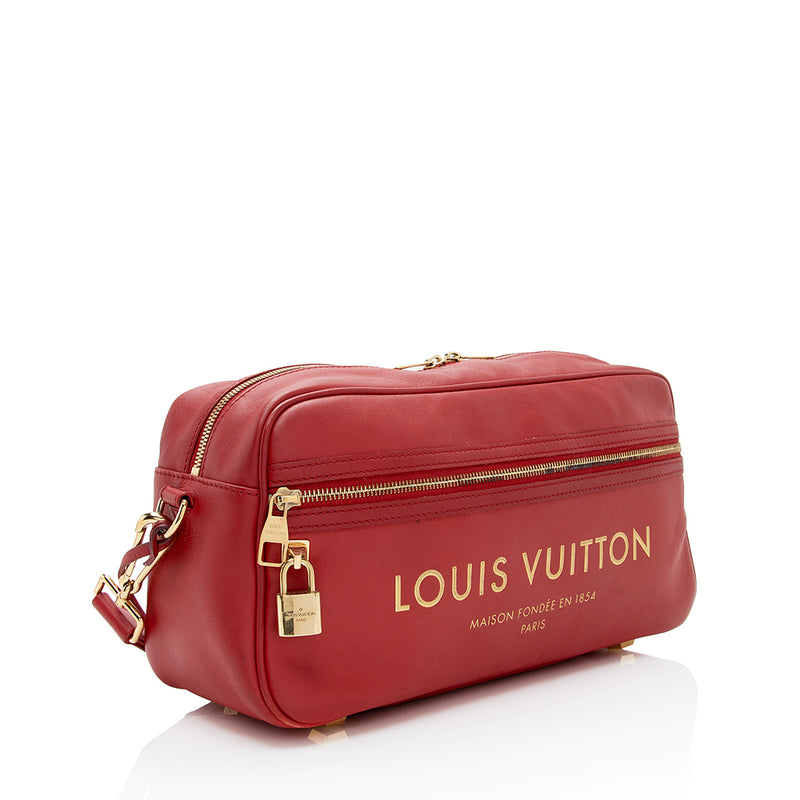 LOUIS VUITTON Louis Vuitton e Crossbody Bag