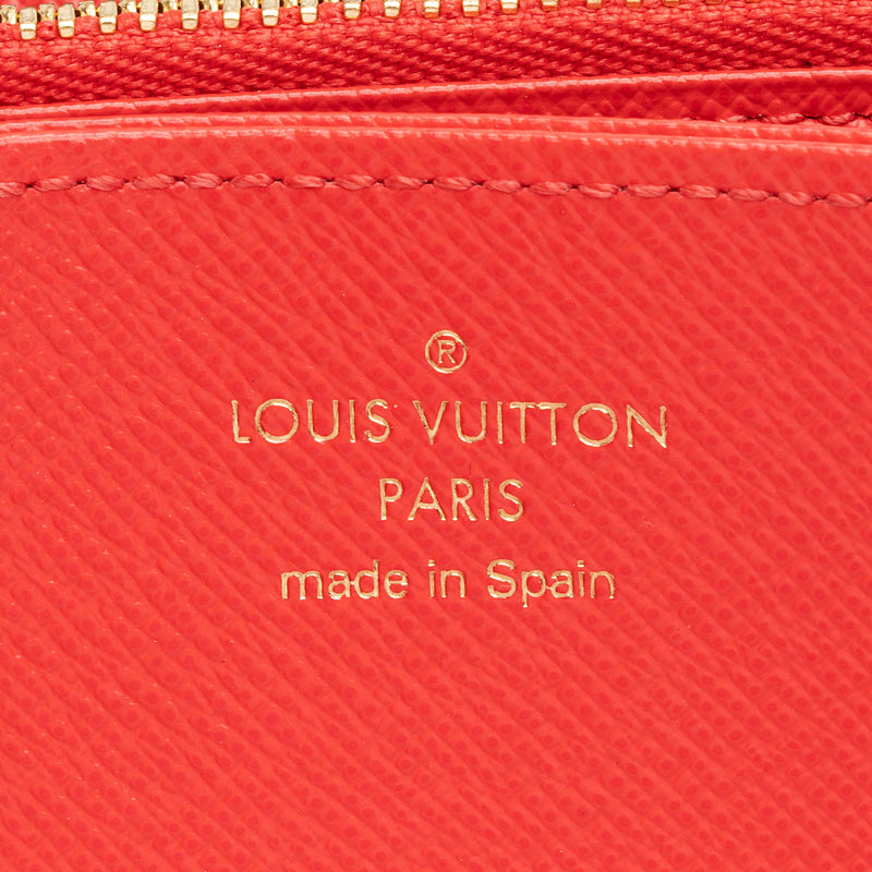 Louis Vuitton Limited Edition Monogram Canvas V Zippy Wallet (SHF-1792 –  LuxeDH